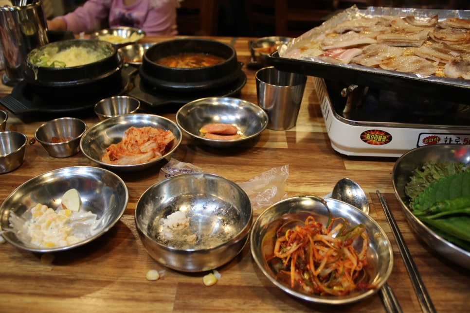 수원 호매실 맛집 줄서 먹는 이유가 있는 솔이네 칠보삼겹살 관련 이미지 24
