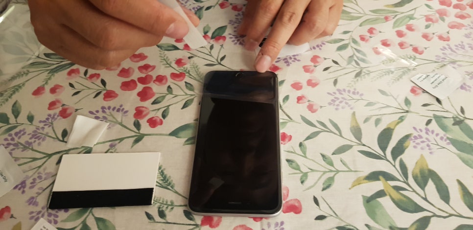 아이폰8+ 액정보호필름 이거 신기할정도! 관련 이미지 14