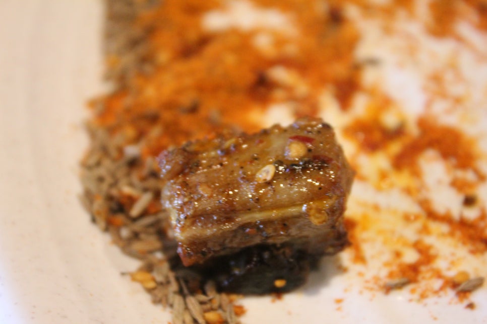 수원탑동맛집 잊을수없는 중독성을 느끼고온 욜로양꼬치 관련 이미지 21