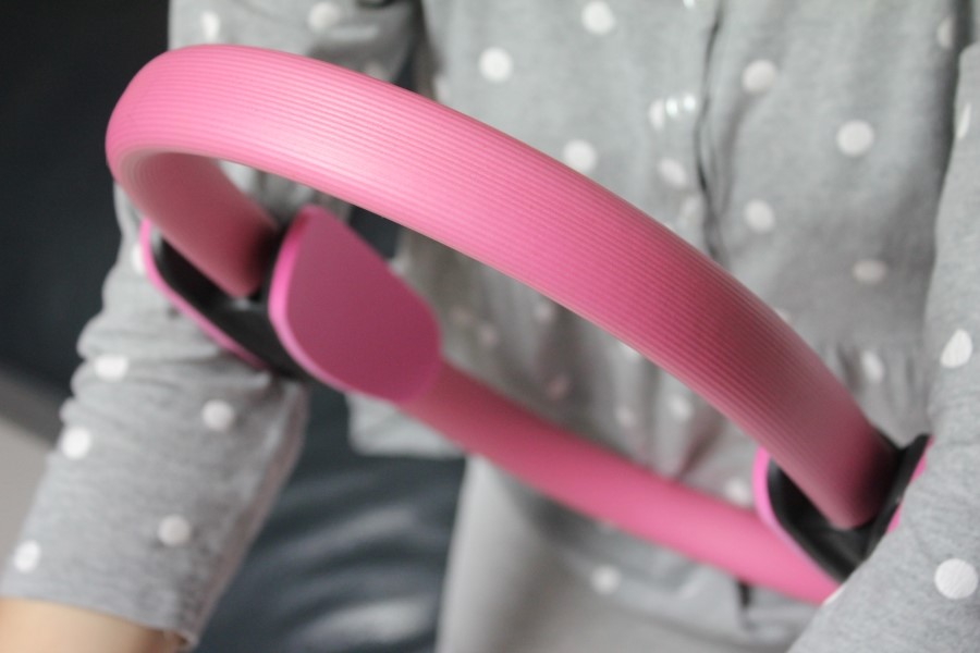 라텍스밴드 집에서도 간편하게 몸매 관리하는 필라테스 링 기구 관련 이미지 15