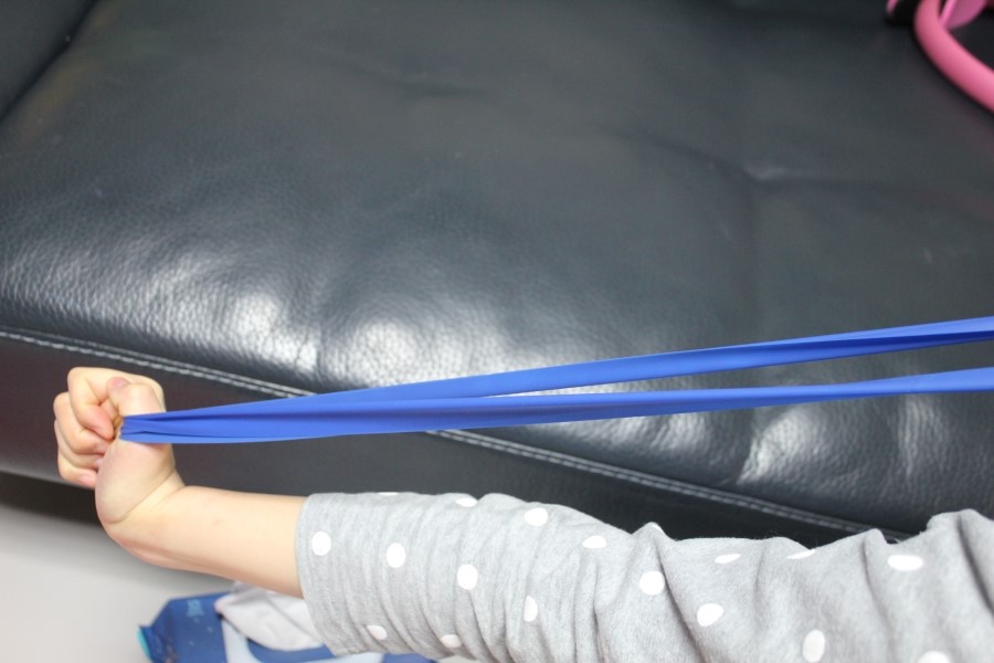 라텍스밴드 집에서도 간편하게 몸매 관리하는 필라테스 링 기구 관련 이미지 18