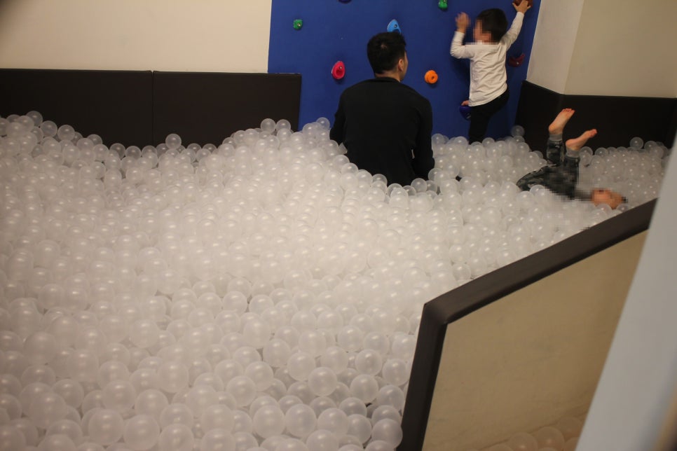 수원키즈카페 시설 깔끔하고 어린아이들도 놀기 좋은 금곡동 아미랑스 관련 이미지 12