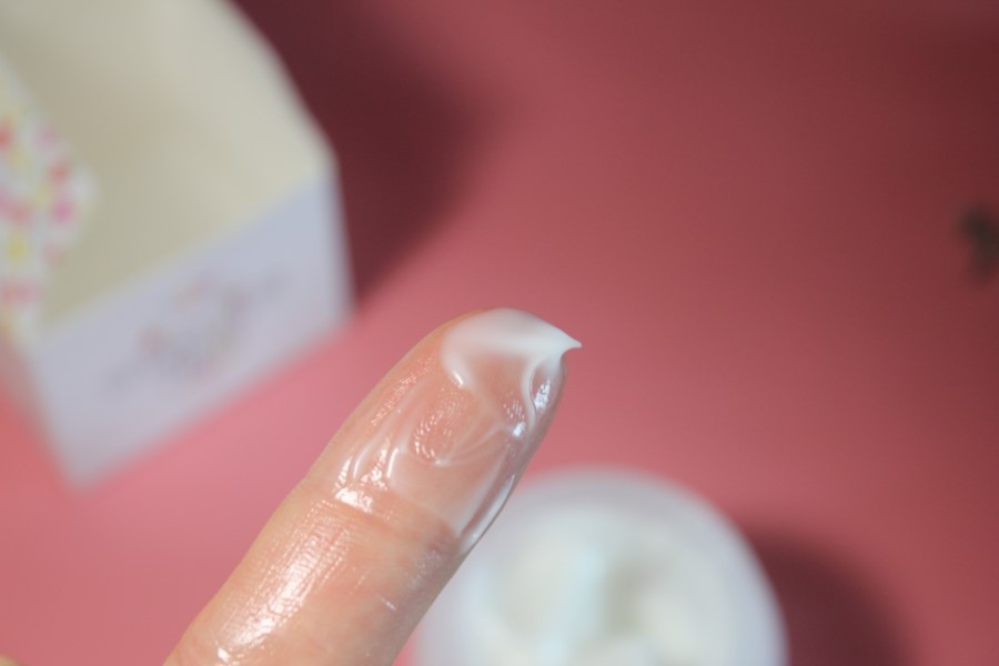 천연수분크림 아홉가지 매력에 빠져보는거야 관련 이미지 7