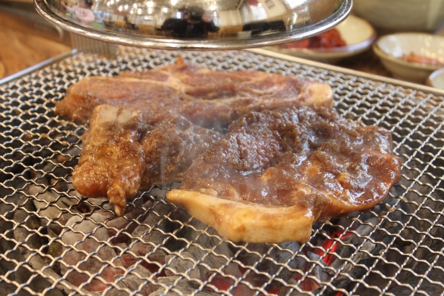 탑동 맛집 양념의 정성부터가 다른 양념갈비를 맛볼수 있는 고기집 관련 이미지 10