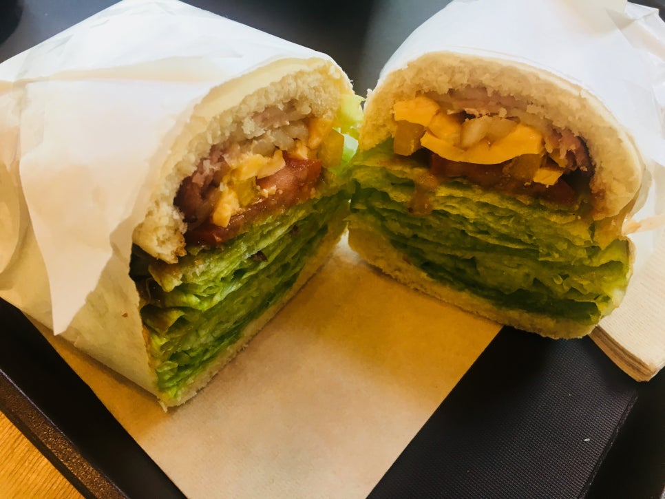 화창한 날에 산책하며 관련 이미지 3