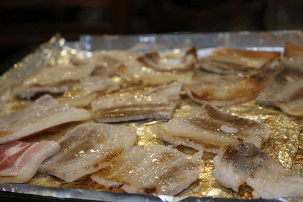 수원 호매실 맛집 줄서 먹는 이유가 있는 솔이네 칠보삼겹살 관련 이미지 22