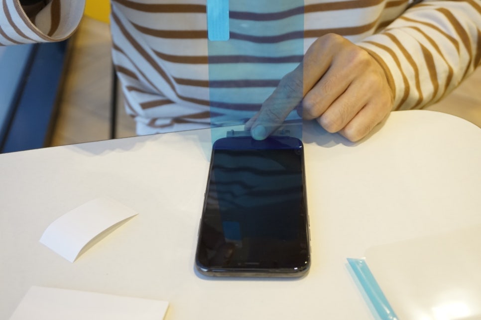 아이폰x 액정보호필름 초보자들도 쉽고 깔끔하게! 관련 이미지 21