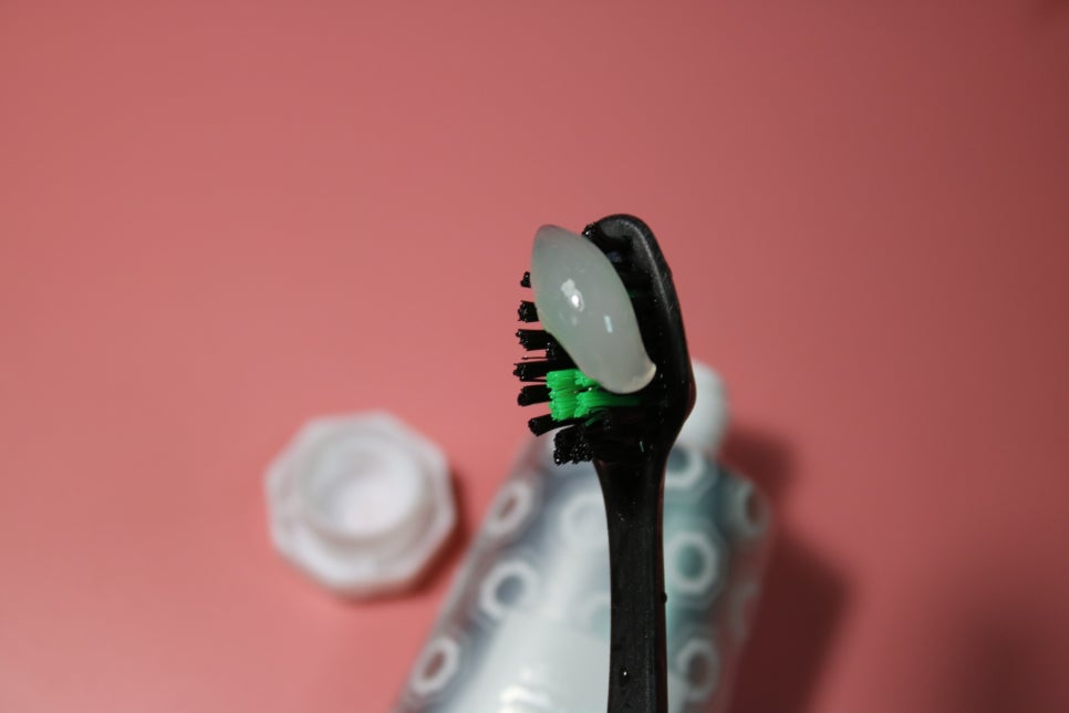 누렁니 작별하자 치아미백치약으로 키스전 자신감업시키기! 관련 이미지 15