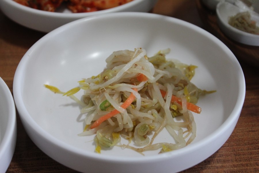 보통리 맛집 그냥 지나치기 어려운 속초코다리냉면 관련 이미지 11
