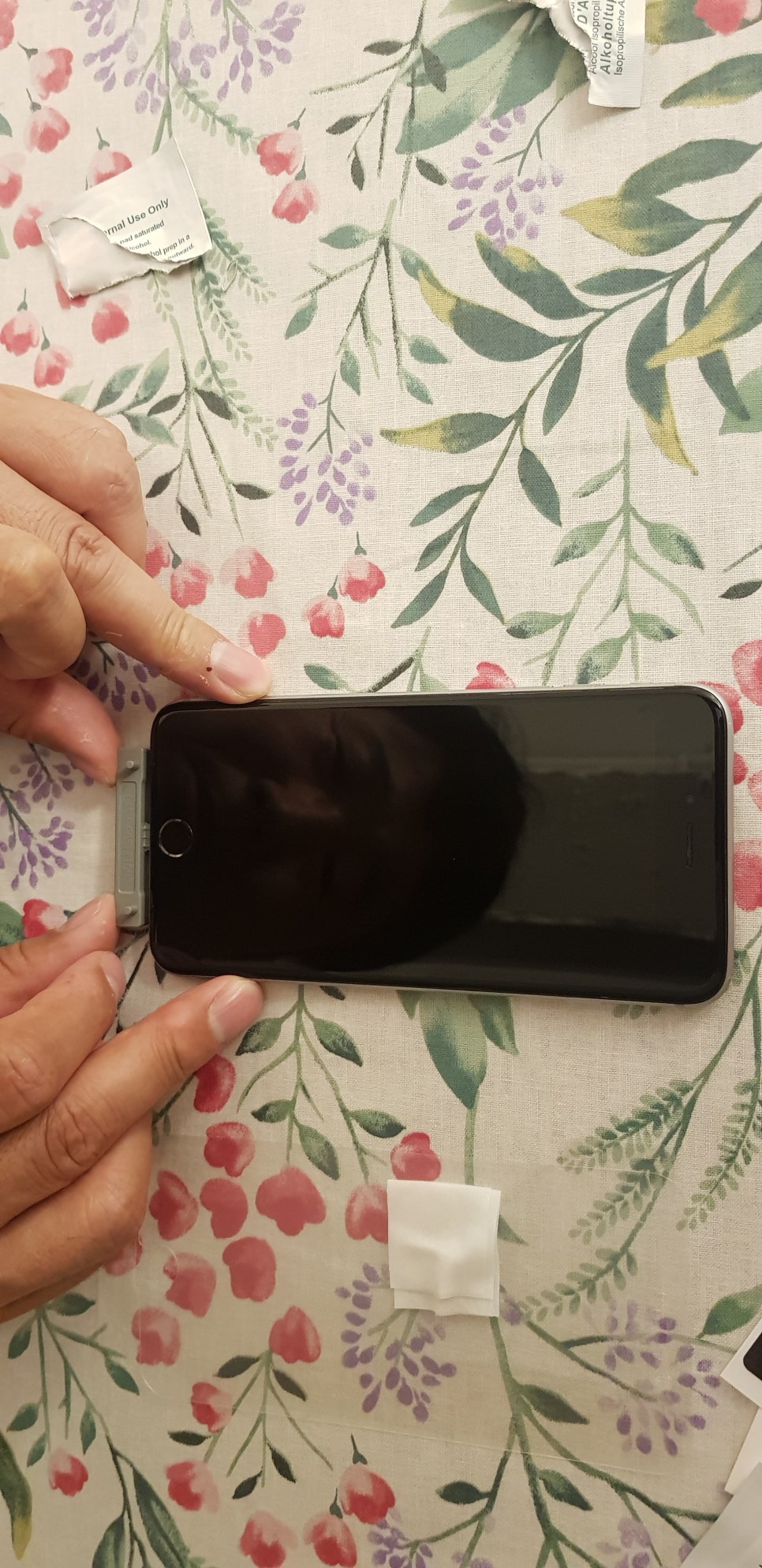 아이폰8+ 액정보호필름 이거 신기할정도! 관련 이미지 4