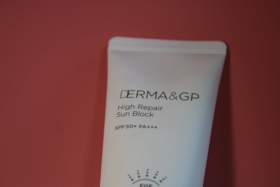 촉촉한 선크림 써보면 놀라는 더마앤지피 하이리페어 선블럭 후기 관련 이미지 13