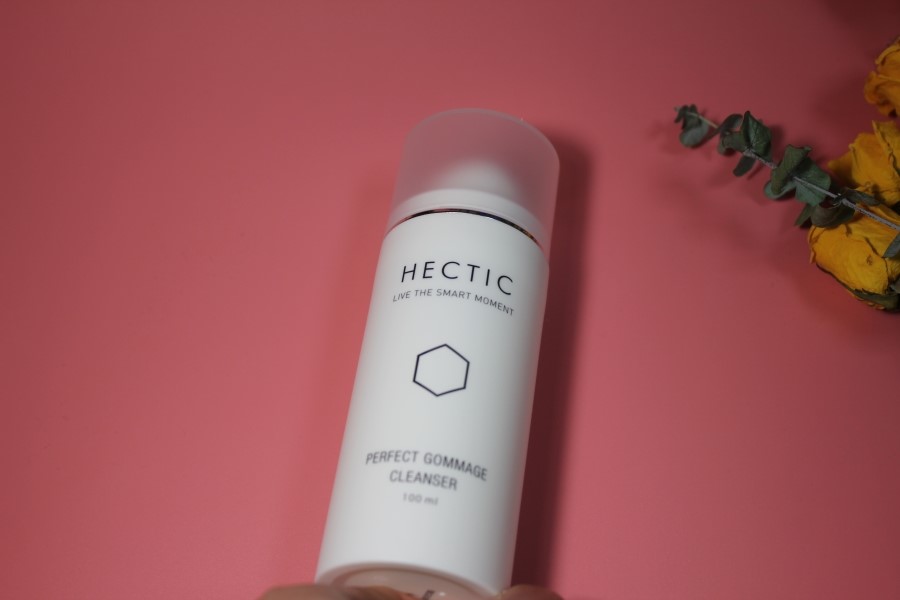 곡물필링폼 세안과 각질제거가 한번에 되는 퍼펙트 고마쥬 클렌저 관련 이미지 9