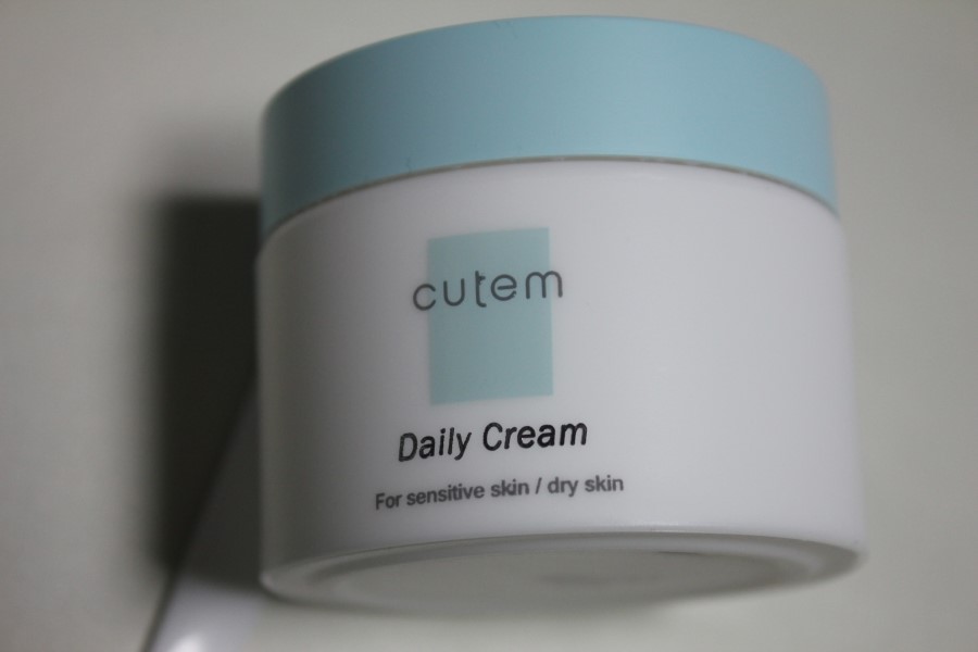 여드름에 좋은 화장품 울긋불긋한 피부는 가라 관련 이미지 8