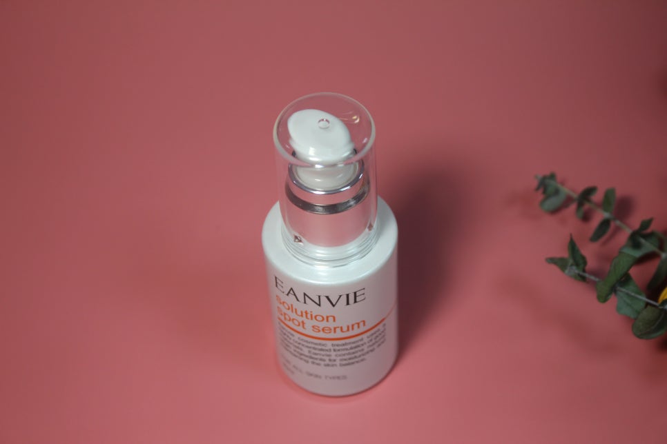 칙칙한 피부에 생기를 넣어주는 엔비솔루션 스팟 세럼 관련 이미지 6