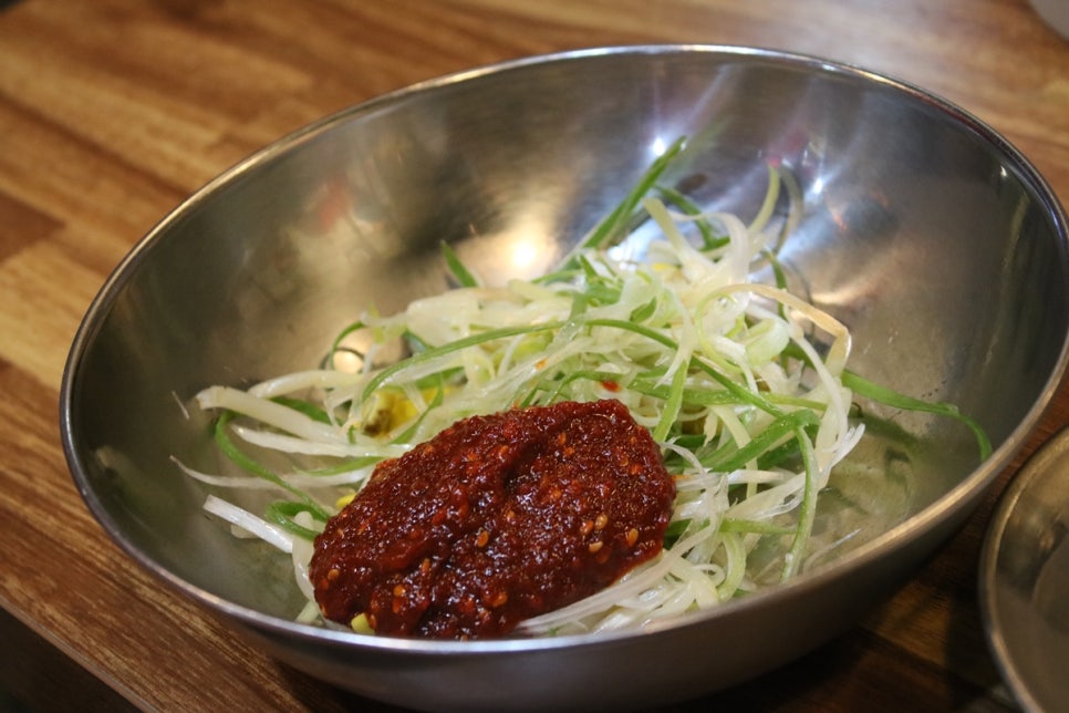 수원 호매실 맛집 줄서 먹는 이유가 있는 솔이네 칠보삼겹살 관련 이미지 4