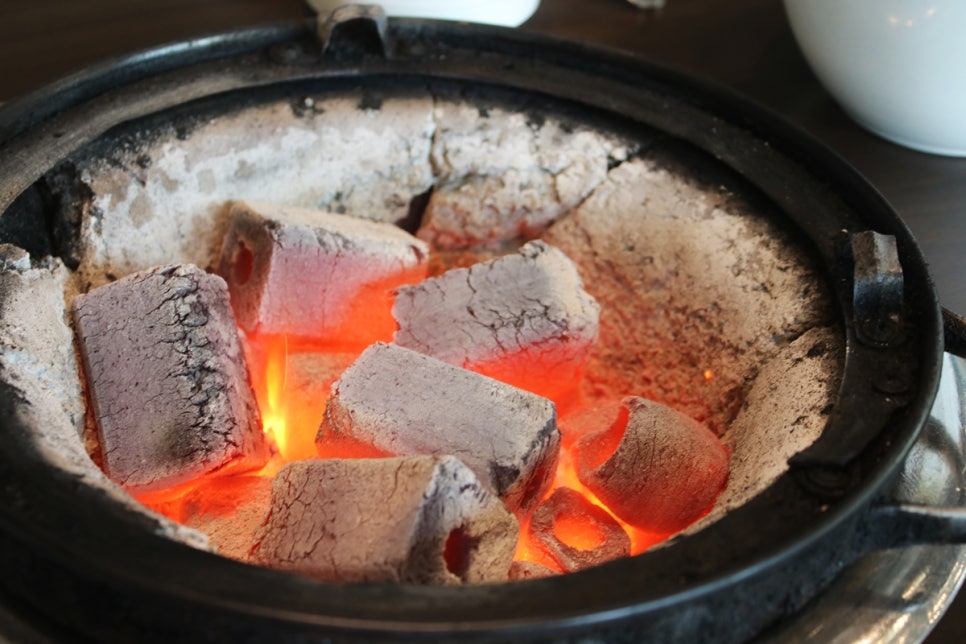 동탄 돼지갈비 맛집 냄새 맡고 그냥 지나치기 어려운 갈비꽃 관련 이미지 17