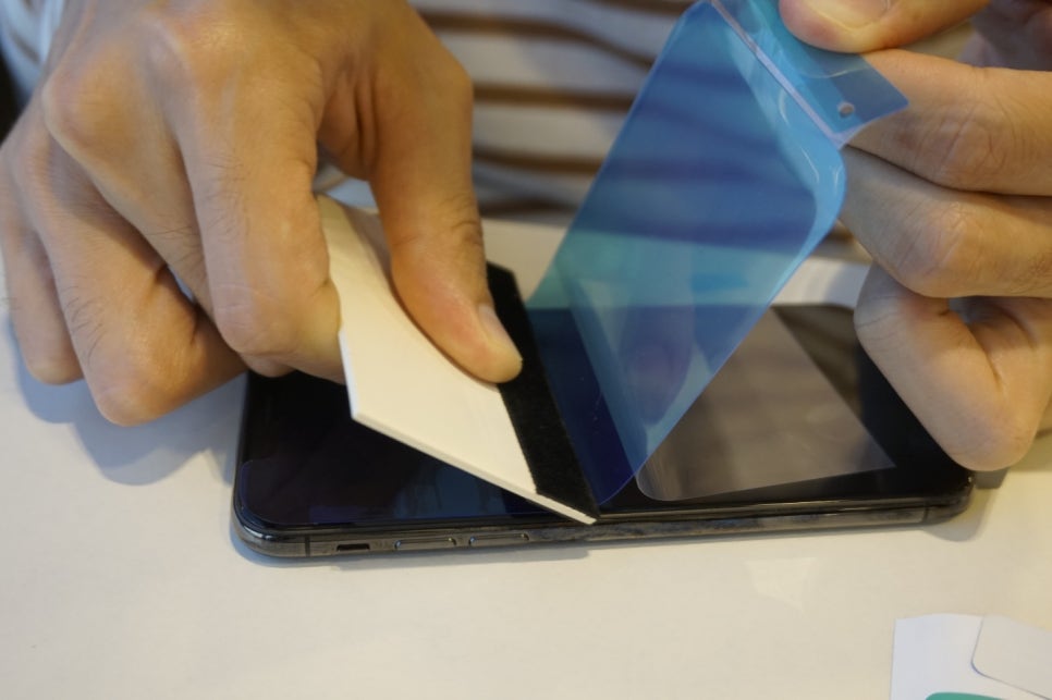 아이폰x 액정보호필름 초보자들도 쉽고 깔끔하게! 관련 이미지 19