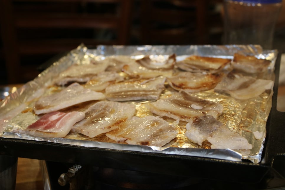 수원 호매실 맛집 줄서 먹는 이유가 있는 솔이네 칠보삼겹살 관련 이미지 23