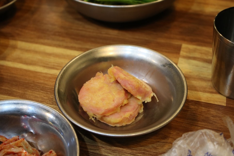 수원 호매실 맛집 줄서 먹는 이유가 있는 솔이네 칠보삼겹살 관련 이미지 7