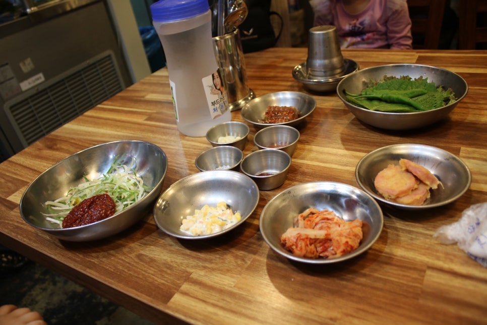 수원 호매실 맛집 줄서 먹는 이유가 있는 솔이네 칠보삼겹살 관련 이미지 3