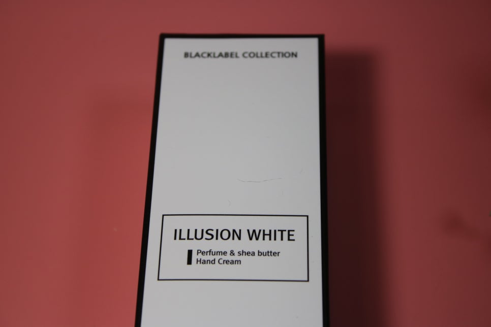 퍼퓸핸드크림 향기좋은 촉촉함을 느낄수 있는 일루션 화이트 후기! 관련 이미지 2