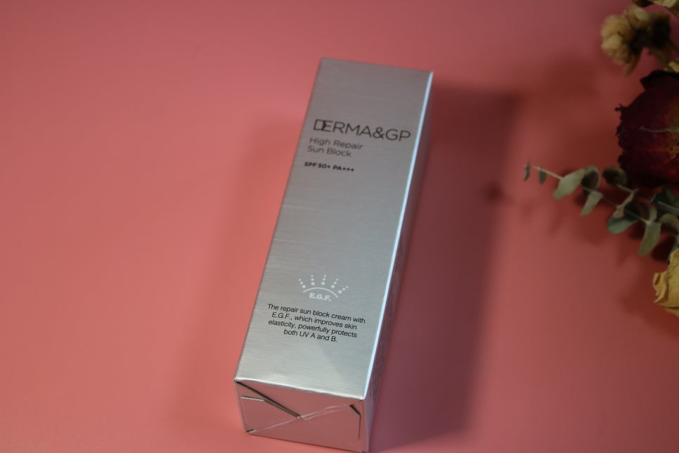 촉촉한 선크림 써보면 놀라는 더마앤지피 하이리페어 선블럭 후기 관련 이미지 5