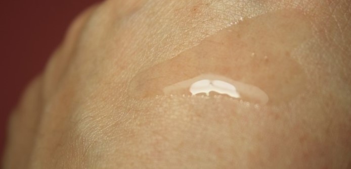 얼굴 붉은기 잠재워주는 민감성피부에 좋은 세럼 관련 이미지 7