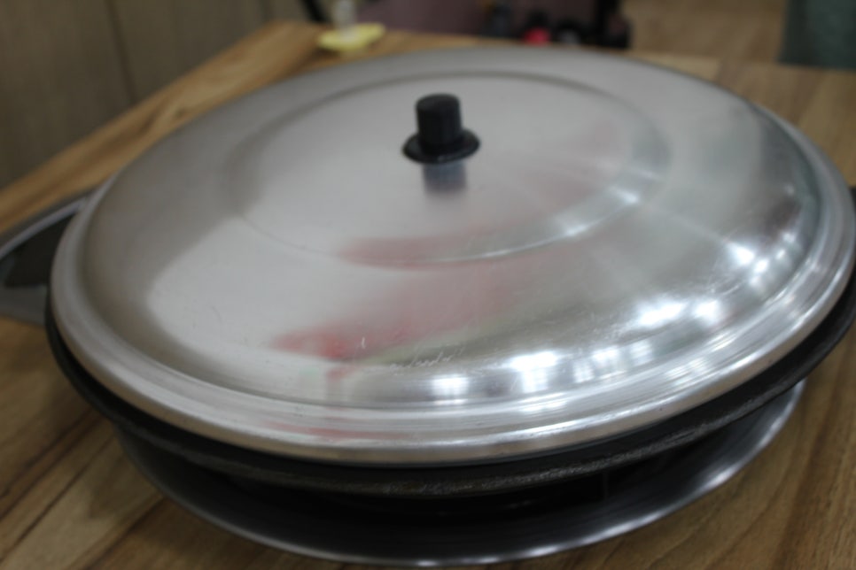 영통동맛집 무쇠가마솥에 끓여주는 이가부대찌개 관련 이미지 7