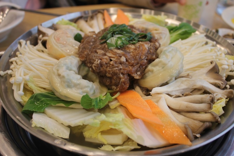 용인 가족 모임 모두가 만족스러운 식사 바른손만두 죽전점 관련 이미지 16