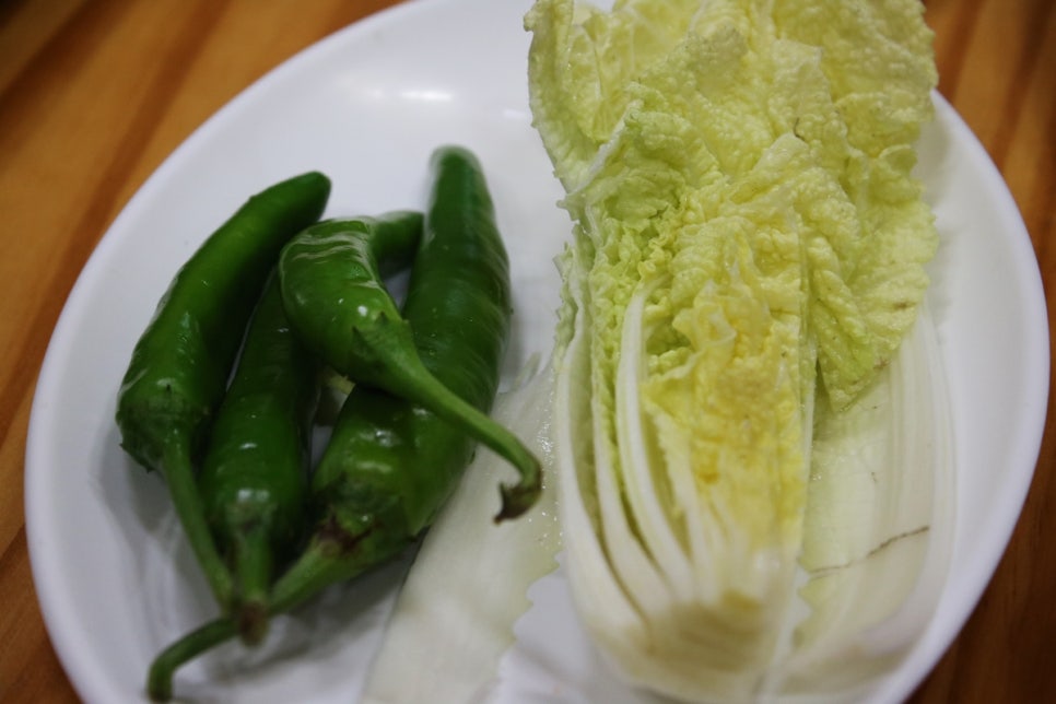 율암온천맛집 보약을 먹는 기분이 들었던 보양식 인정가마솥옻닭 관련 이미지 14