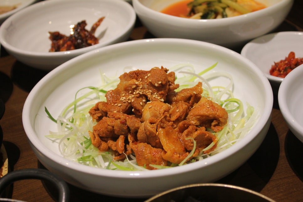 판교 회식장소 먹다가 지칠수도 있는 진진반상 관련 이미지 11