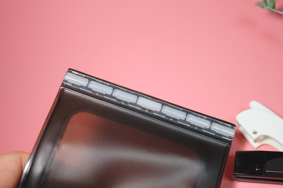 과격한 장시간 물놀이에도 끄떡없는 유픽스 방수팩 관련 이미지 13