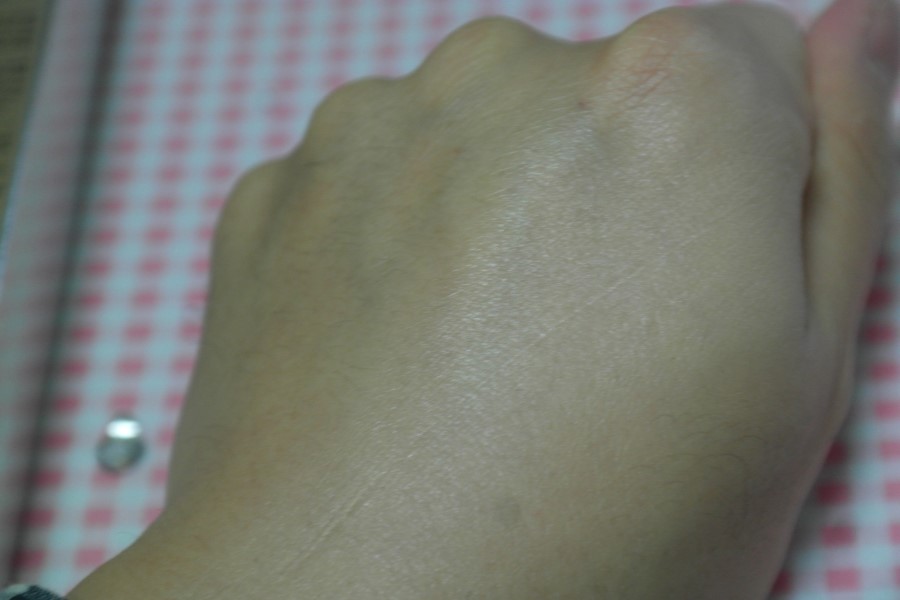 수분크림의 보습력과 에센스 장점을 모아놓은 메디프런트 티씨엘 엔씨크림 101 관련 이미지 9