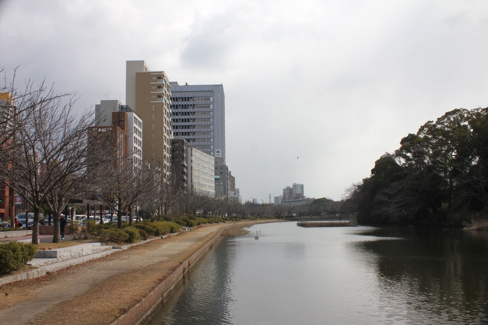 일본 후쿠오카 여행 오호리공원을 거닐면서 상념에 사로잡히다 관련 이미지 1
