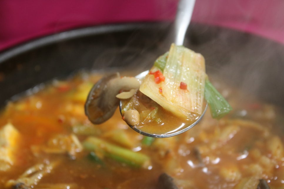 기안동 맛집 멈출수 없는 폭풍 젓가락질 산들소리오리주물럭 관련 이미지 33
