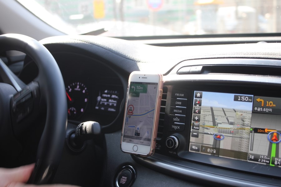 차량용송풍구거치대 스마트폰에 간편하게 부착하는 크레쿠 돌핀 관련 이미지 20
