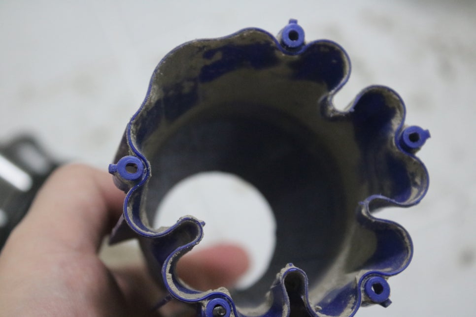 다이슨 무선청소기 냄새나서 분해청소 생각보다 쉬웠던 후기 관련 이미지 23