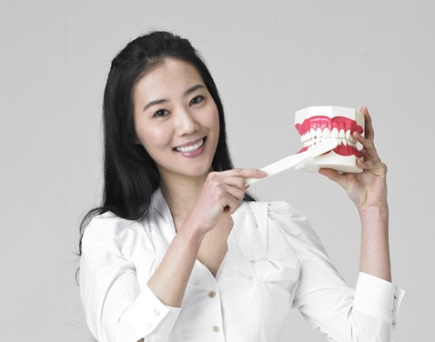 [잇몸의 날] 행복한 노후의 첫걸음, 치아건강 관련 이미지 2