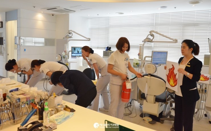 [소방안전훈련] 에스플란트치과병원 소방안전교육 시간이 또 찾아왔어 요! 관련 이미지 9
