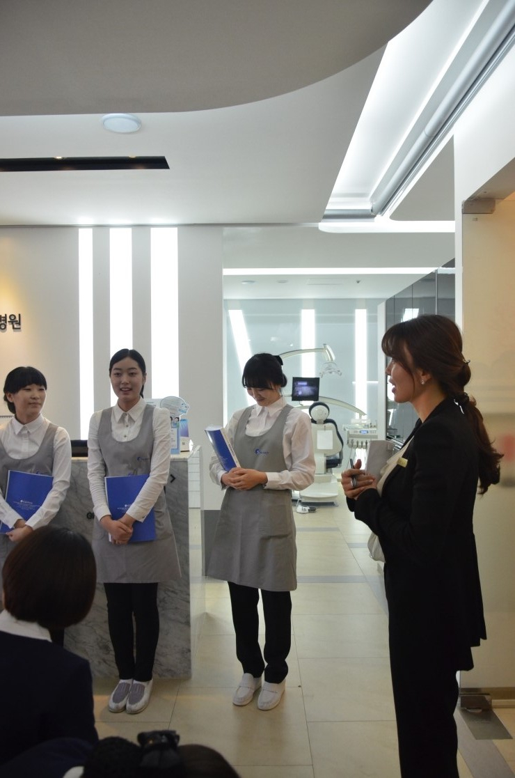 에스플란트치과병원 새식구를 소개합니다! 관련 이미지 5