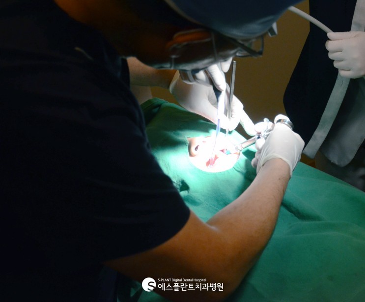 치과진료 아프지 않게 받는 법이 있다?? 에스플란트치과병원 치과전신마취법! 관련 이미지 6