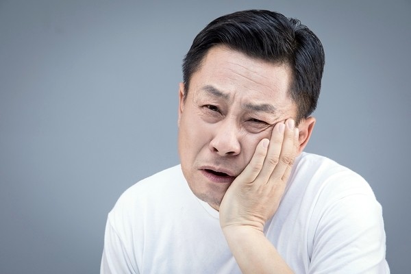 평소에 잇몸이 자주 붓고 피가 난다면? 관련 이미지 1