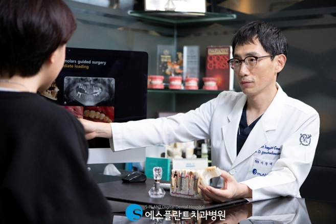 임플란트 치료과정과 주의사항 관련 이미지 2