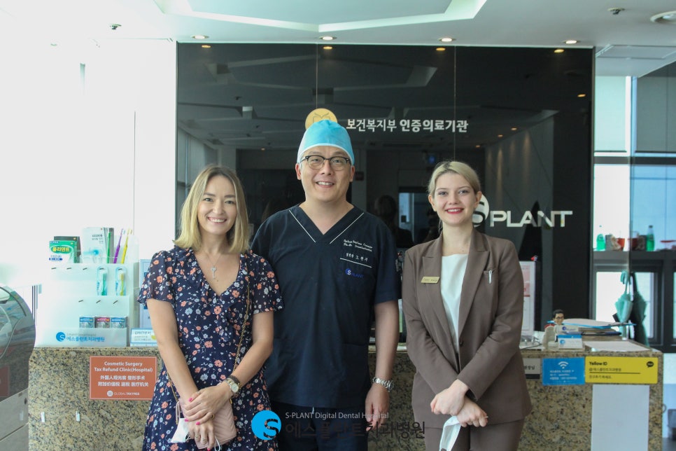[외국인 진료] 노현기 원장님께 임플란트, 미백 치료를 받으신 Son Svetlana 님! 관련 이미지 3