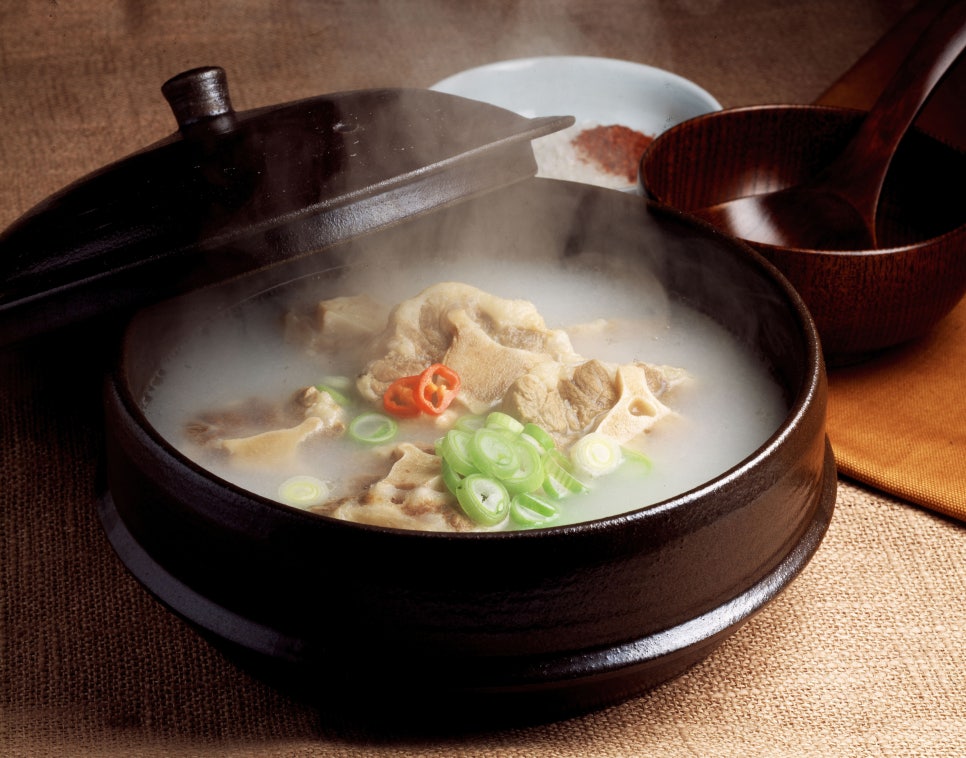 설날, 할머니 할아버지께 전해드릴 어르신 건강관리법 [에스플란트 치과병원] 관련 이미지 4