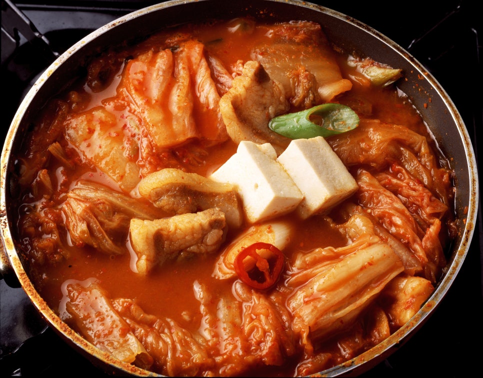 치아 착색을 유발하는 음식들 [에스플란트 치과병원] 관련 이미지 6