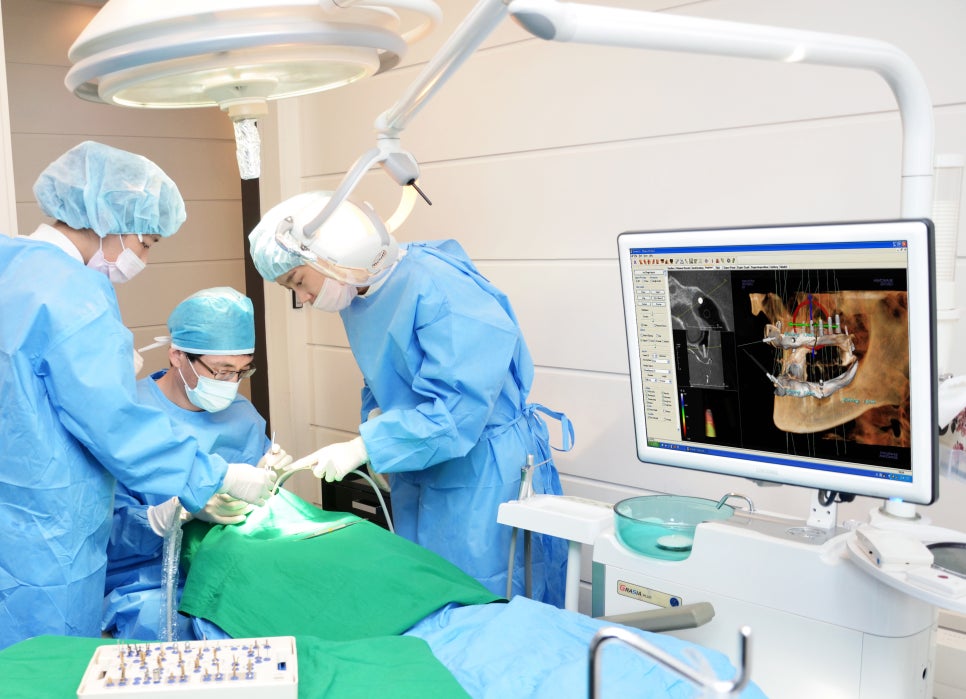 상악동 거상술 임플란트 주의사항 [에스플란트 치과병원] 관련 이미지 8