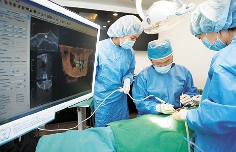 [당뇨 임플란트] 당뇨 환자도 가능한 덴탈 CT를 이 용한 아나토마지가이드 임플란트! 관련 이미지 6