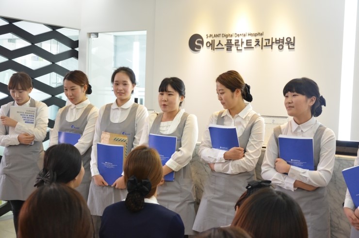 에스플란트치과병원 새식구를 소개합니다! 관련 이미지 3