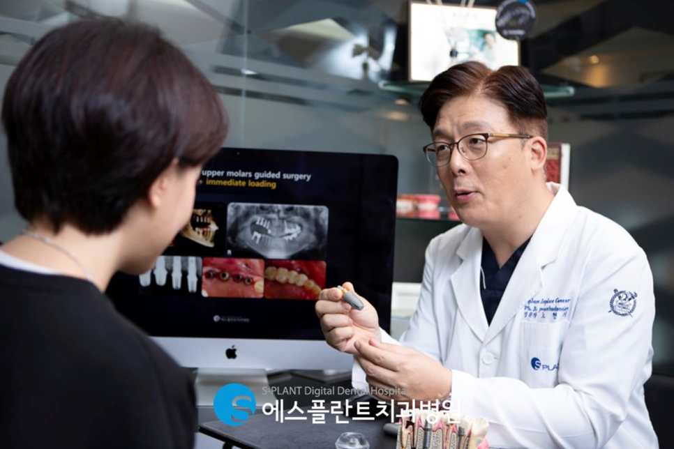 앞니 치아 컴플렉스를 해결하고 싶다면?! 앞구정로데오역 에스플란트치과에서 관련 이미지 4